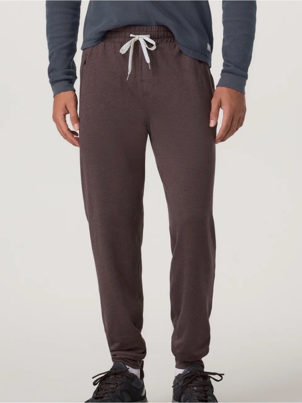 Vuori Men's Dark Brown Drawstring Joggers